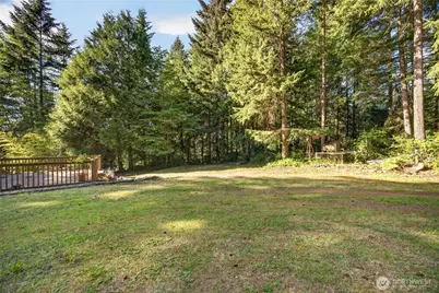10140 Banner Road SE, Olalla, WA 98359 - Photo 34