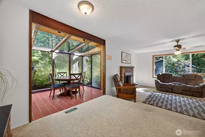 10140 Banner Road SE, Olalla, WA 98359 - Photo 10