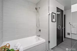 8613 23rd Ave NE, Seattle, WA 98115 - Photo 28