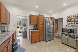3710 E I St, Tacoma, WA 98404 - Photo 4