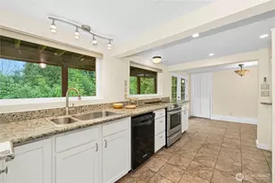 5630 21st Ave SW, Seattle, WA 98114 - Photo 22