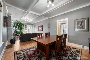 4010 Ashworth Ave N, Seattle, WA 98103 - Photo 8
