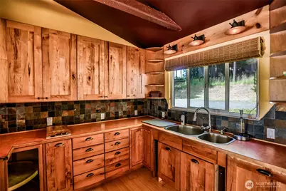 206 Hawthorne Lane, Friday Harbor, WA 98250 - Photo 18