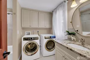 23020 NE 61st St, Redmond, WA 98053 - Photo 30