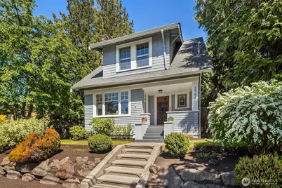 2442 6th Avenue W, Seattle, WA 98119 - Photo 1