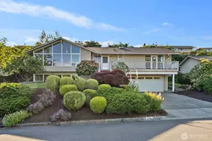 235 174th Pl NE, Bellevue, WA 98008 - Photo 1