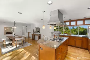 235 174th Pl NE, Bellevue, WA 98008 - Photo 10