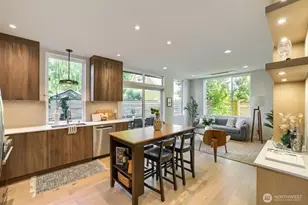 809 NE 90th St, Seattle, WA 98115 - Photo 2