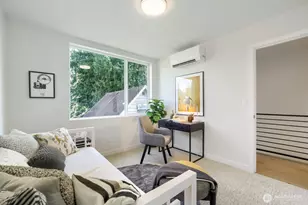 809 NE 90th St, Seattle, WA 98115 - Photo 10