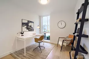 813 NE 90th St, Seattle, WA 98115 - Photo 20