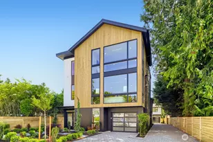 813 NE 90th St, Seattle, WA 98115 - Photo 26