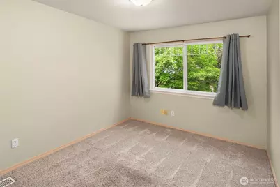 1006 37th Street SE #B, Auburn, WA 98002 - Photo 14