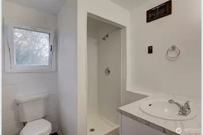 33020 State Route 20 #1-14, Oak Harbor, WA 98277 - Photo 14