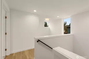 3920 B S Juneau St, Seattle, WA 98118 - Photo 14