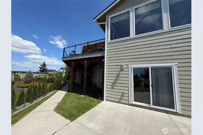 8212 72nd Place NE, Marysville, WA 98270 - Photo 10