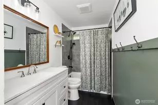1903 NW Russell St, Poulsbo, WA 98370 - Photo 16
