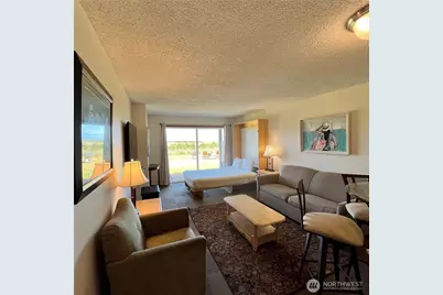 304 14th Street NW #106, Long Beach, WA 98631 - Photo 2