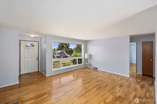 9842 60th Ave S, Seattle, WA 98118 - Photo 6