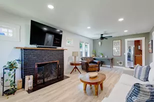 807 S Pearl St, Centralia, WA 98531 - Photo 4