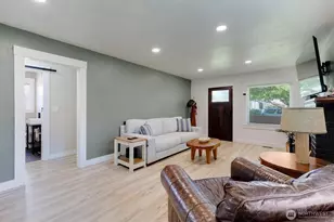 807 S Pearl St, Centralia, WA 98531 - Photo 6