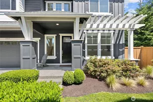22611 38th Dr SE, Bothell, WA 98021 - Photo 2