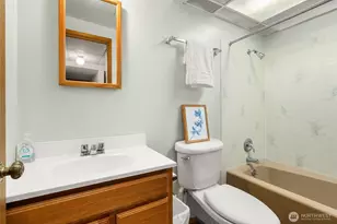 731 19th Ave, Seattle, WA 98122 - Photo 24