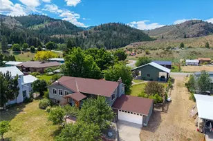 419 Bigelow St, Twisp, WA 98856 - Photo 2