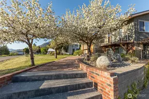 419 Bigelow St, Twisp, WA 98856 - Photo 4