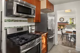 12744 Phinney Ave N, Seattle, WA 98133 - Photo 12