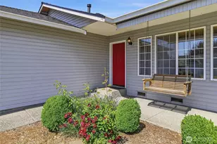 6013 102nd St NE, Marysville, WA 98270 - Photo 2