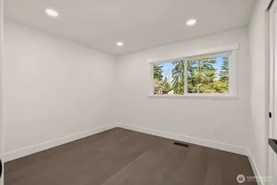 10811 NE 154th Court, Bothell, WA 98011 - Photo 16