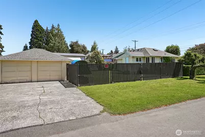 4521 N 18th Street, Tacoma, WA 98406 - Photo 24