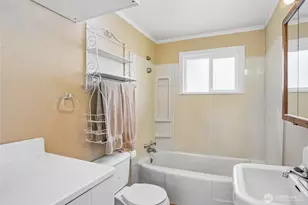 4521 N 18th St, Tacoma, WA 98406 - Photo 12