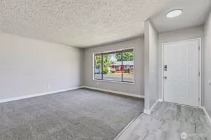 411 SE Brierwood Ct, Castle Rock, WA 98611 - Photo 12