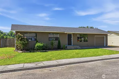 411 SE Brierwood Court, Castle Rock, WA 98611 - Photo 1