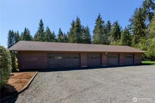 135 Rebel Ln, Port Angeles, WA 98362 - Photo 32