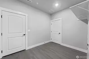 740 S 6th Ave, Connell, WA 99326 - Photo 8