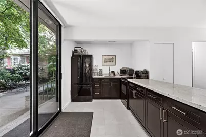 1120 Spring Street #1201, Seattle, WA 98104 - Photo 30