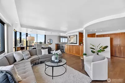 1120 Spring Street #1201, Seattle, WA 98104 - Photo 14