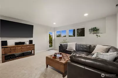 7989 E Barsay Lane, Port Orchard, WA 98366 - Photo 24