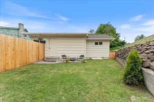 114 Cherry St NW, Castle Rock, WA 98611 - Photo 30
