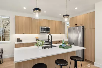 11812 NE 103rd Place, Kirkland, WA 98033 - Photo 8