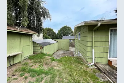 1706 NE 82nd Street, Seattle, WA 98115 - Photo 22
