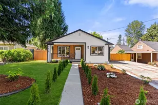 7435 S 118th Pl, Seattle, WA 98178 - Photo 8