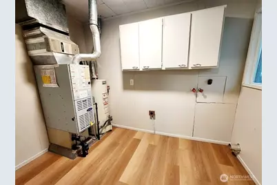 906 W Anderson Street, Elma, WA 98541 - Photo 14