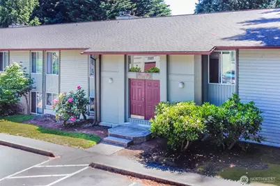 17515 151st Avenue SE #6-6, Renton, WA 98058 - Photo 2