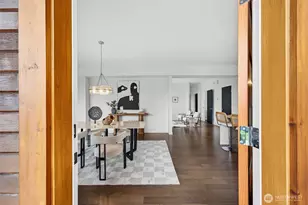 6320 36th Ave SW, Seattle, WA 98126 - Photo 2