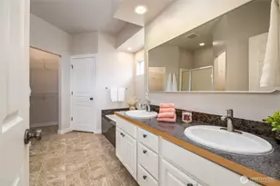 9924 Sunset Dr, La Conner, WA 98257 - Photo 16