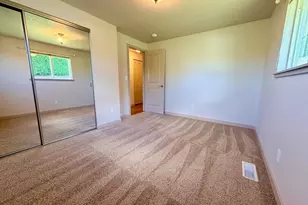 7909 Englewood Crest Dr, Yakima, WA 98908 - Photo 12