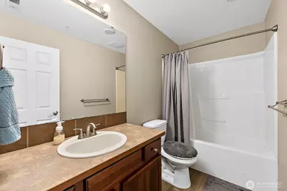 17805 79th Avenue Ct E, Puyallup, WA 98375 - Photo 18